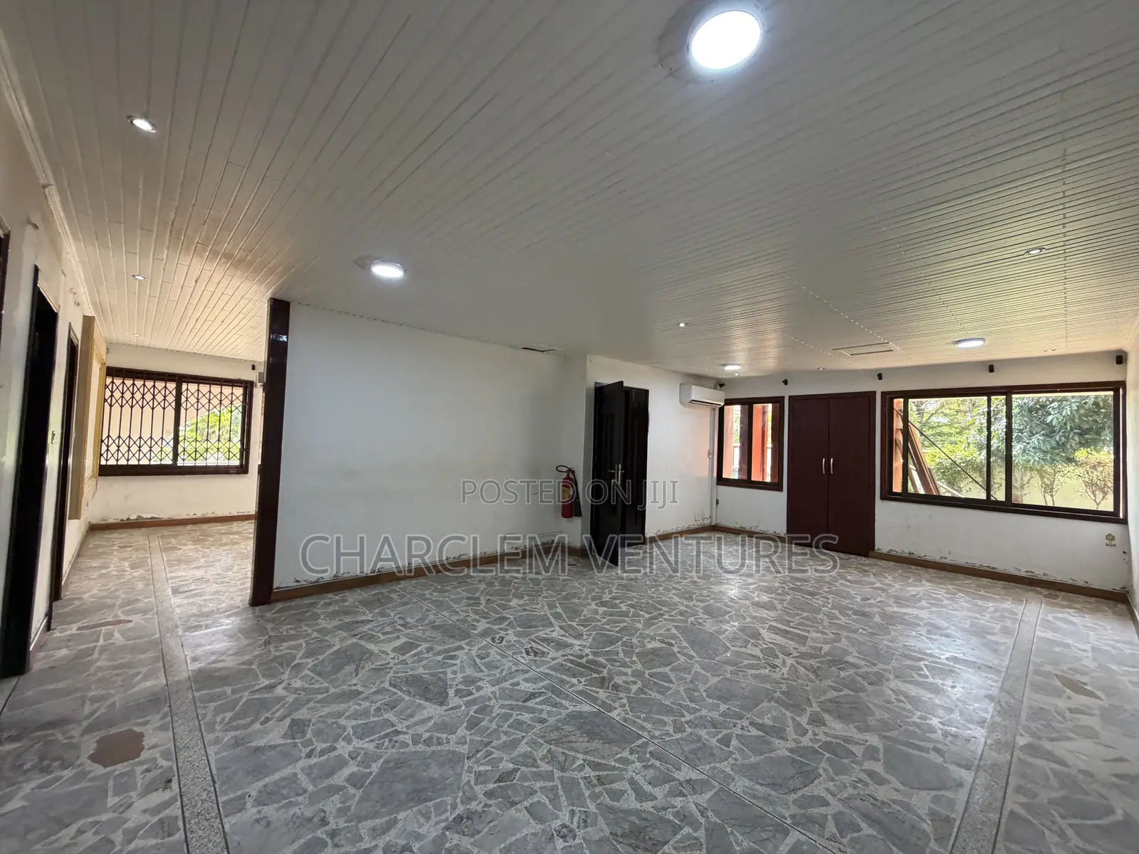 Commercial Property for Rent at Airport Area