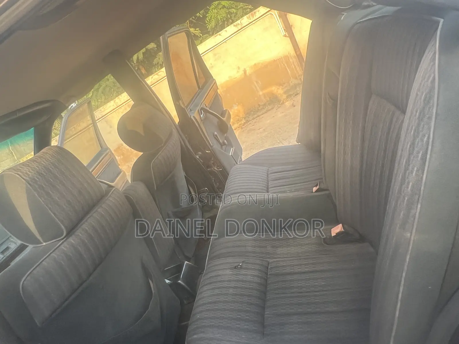 Mercedes-Benz 200 Diesel 1995 Gray