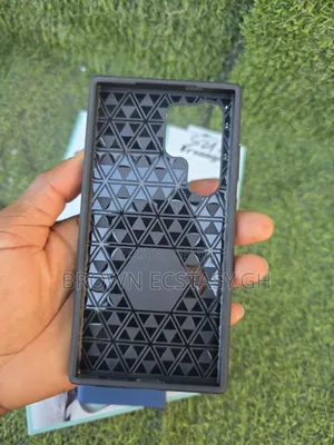 Samsung Galaxy S21u/S22u/S23u and S25 Ultra Triangle Case