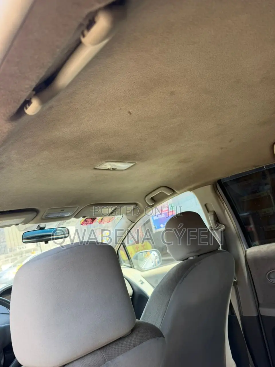 Toyota Vitz 1.5 FWD 5dr 2010 Gray