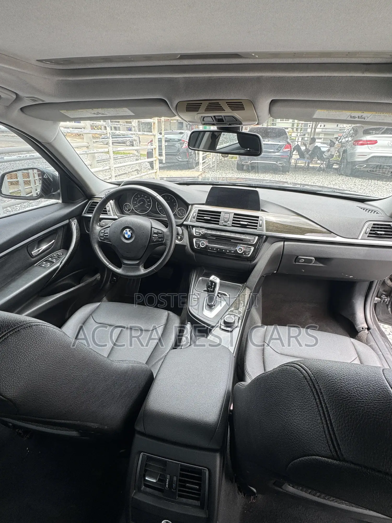 BMW 320i 2018 Silver