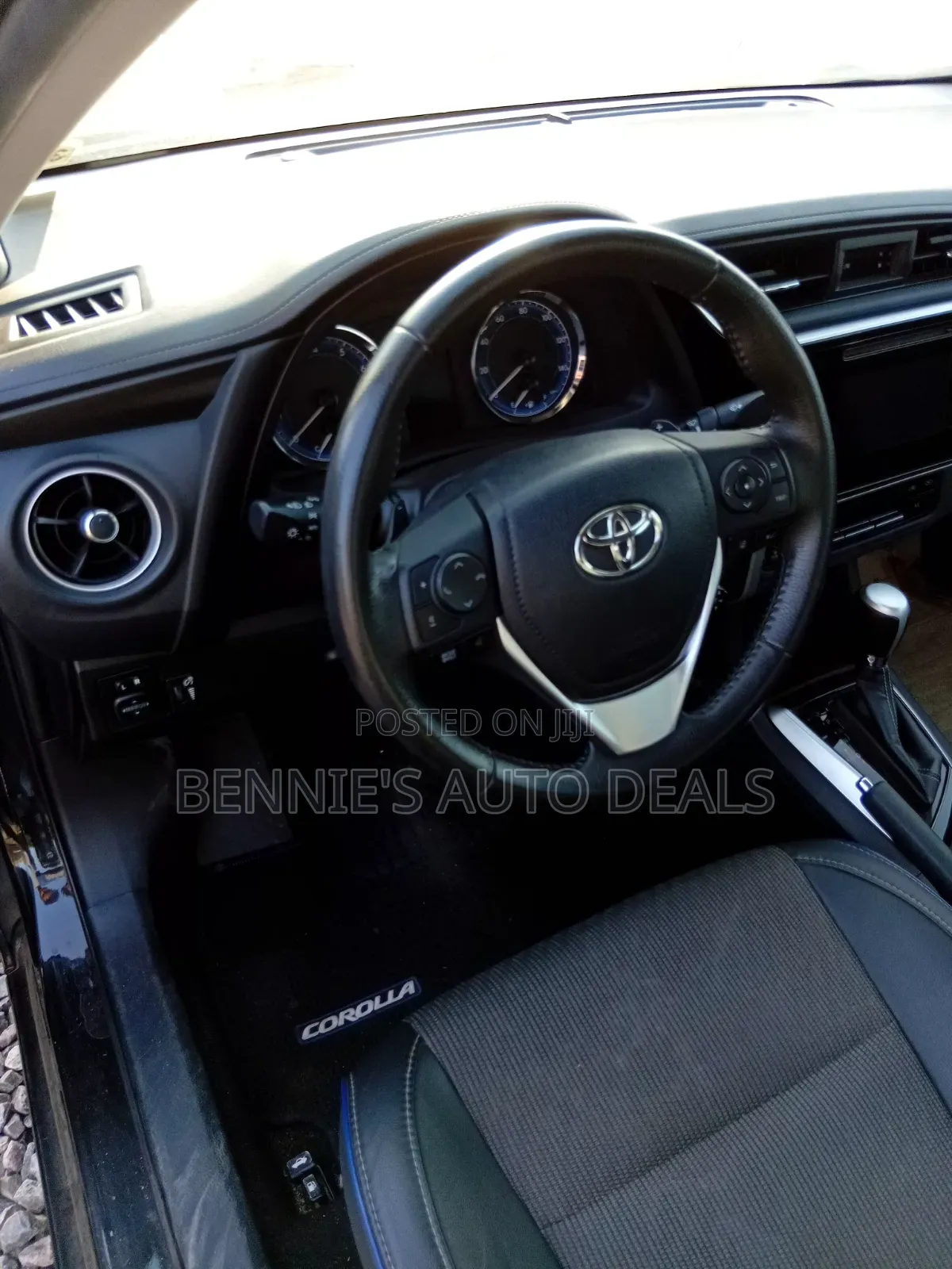 Toyota Corolla 2017 Black