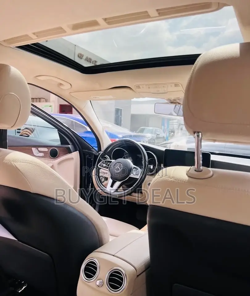 Mercedes-Benz C300 Base C300 AWD 4MATIC Coupe 2019 Blue