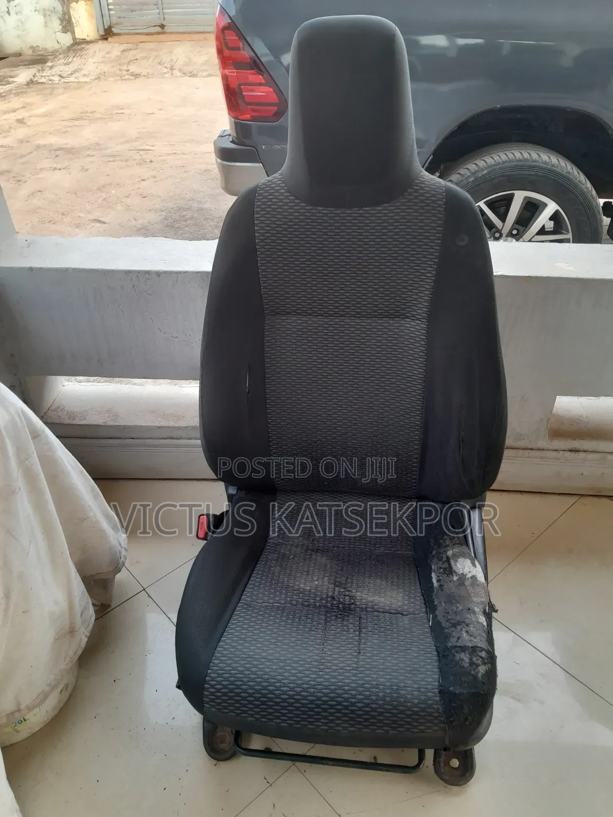 Complete Seat for Toyota