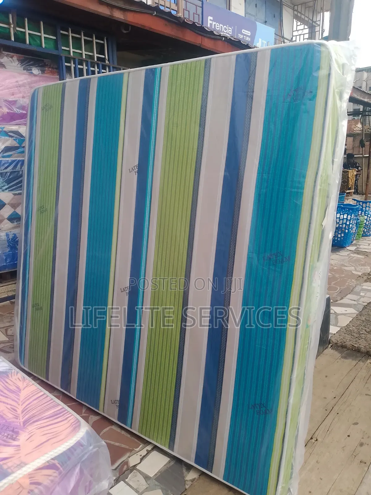 8" Queen Size Mattress - Real High Density