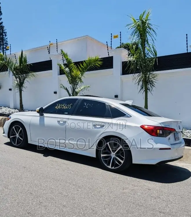 Honda Civic Touring 2022 White