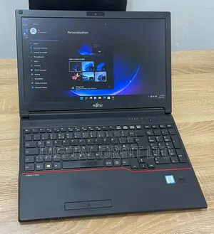 Laptop Fujitsu Lifebook E557 8GB Intel Core i5 HDD 500GB
