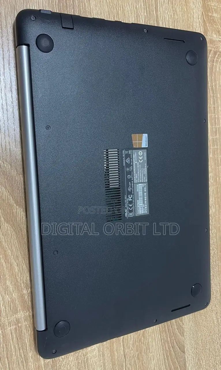 Laptop Asus K50IJ 12GB Intel Core i7 HDD+SSD 640GB