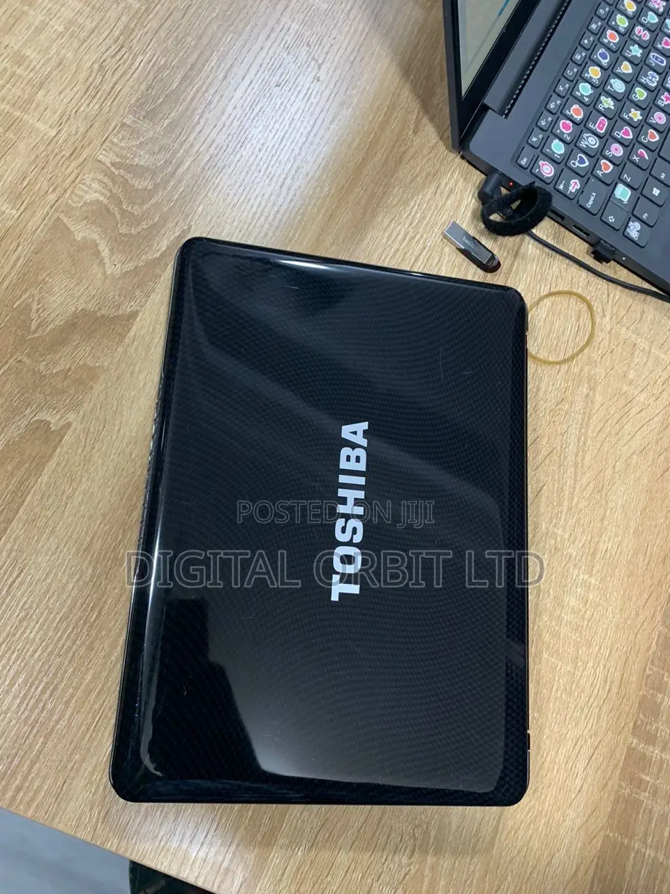 Laptop Toshiba Satellite T110 4GB Intel Core 2 Duo HDD 320GB