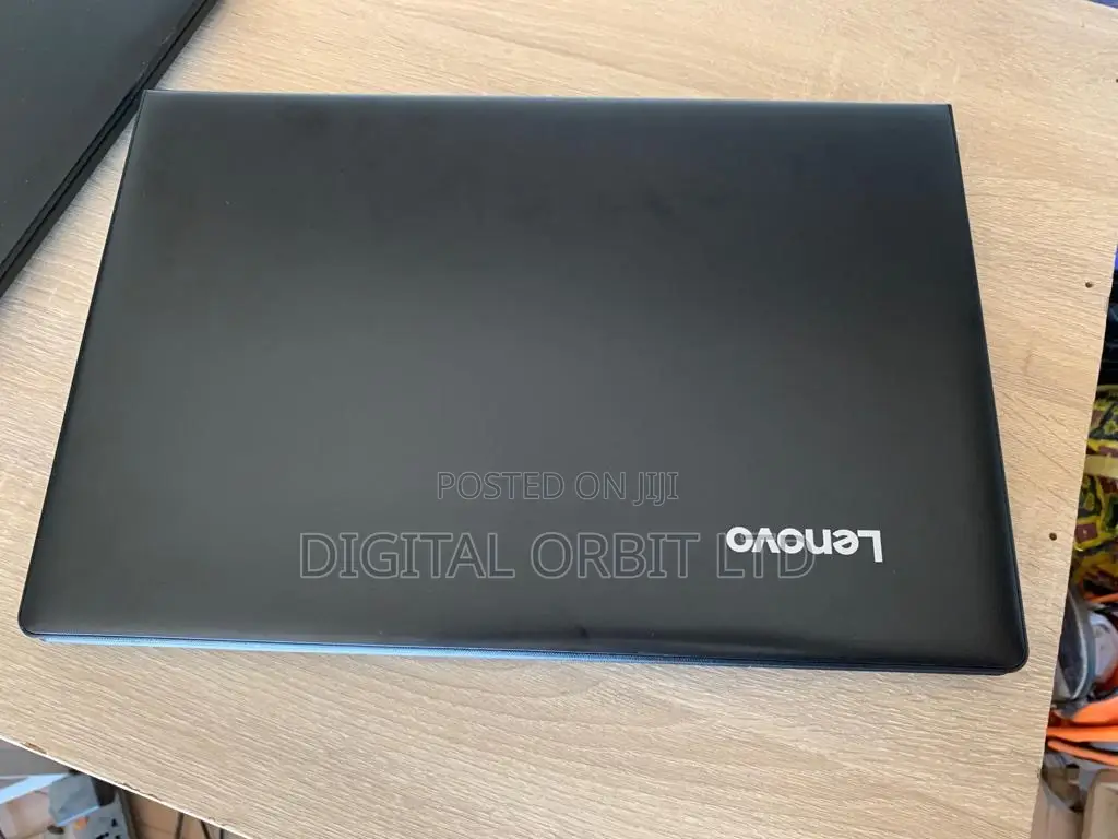 Laptop Lenovo IdeaPad 1 12GB AMD HDD 1T