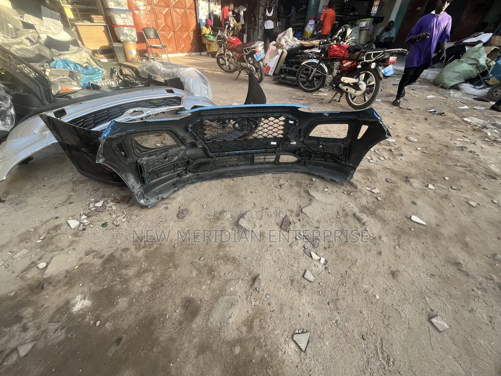 Kona 2018-2022 Front Bumper Complete Home Used and Bumper