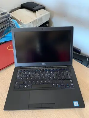 Laptop Dell Latitude 7490 8GB Intel Core i7 SSD 256GB