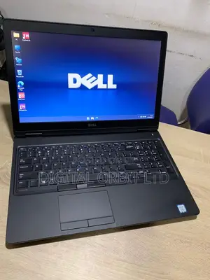 Laptop Dell Latitude 5591 16GB Intel Core i7 HDD+SSD 1T