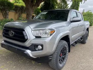 Toyota Tacoma SR 2021 Gray