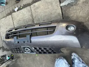 Nissain Rogue 2010 Front Bumper Complete Hm Used