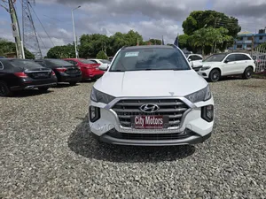 Hyundai Tucson Limited FWD 2019 White
