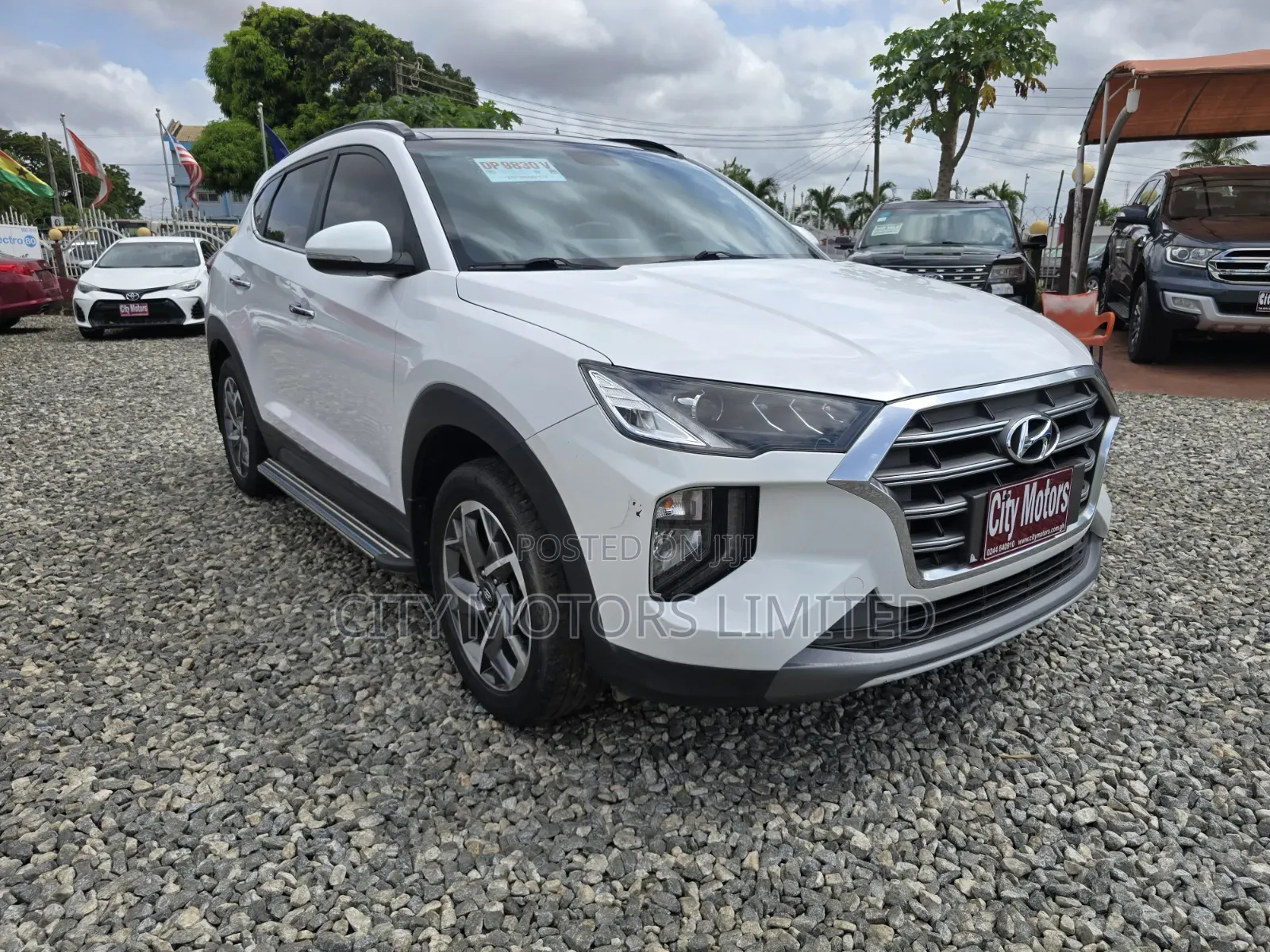 Hyundai Tucson Limited FWD 2019 White