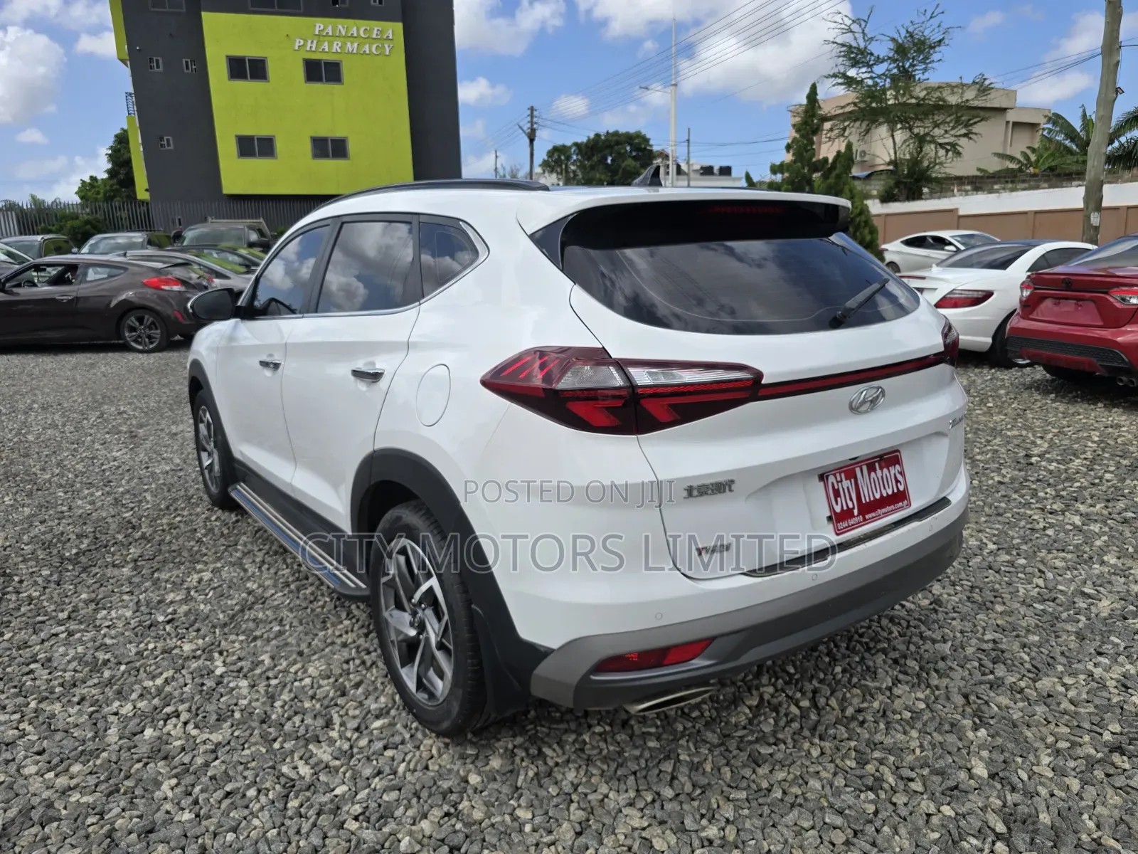 Hyundai Tucson Limited FWD 2019 White
