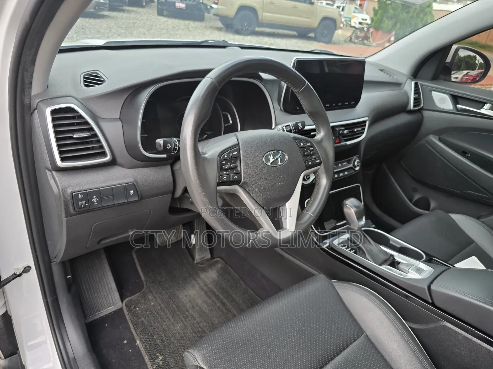 Hyundai Tucson Limited FWD 2019 White