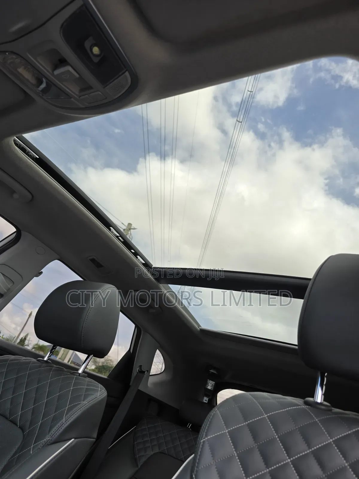 Hyundai Tucson Limited FWD 2019 White