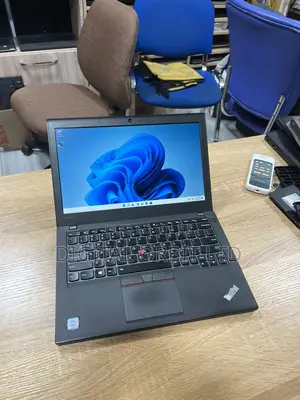 Laptop Lenovo ThinkPad X260 8GB Intel Core i5 SSD 256GB