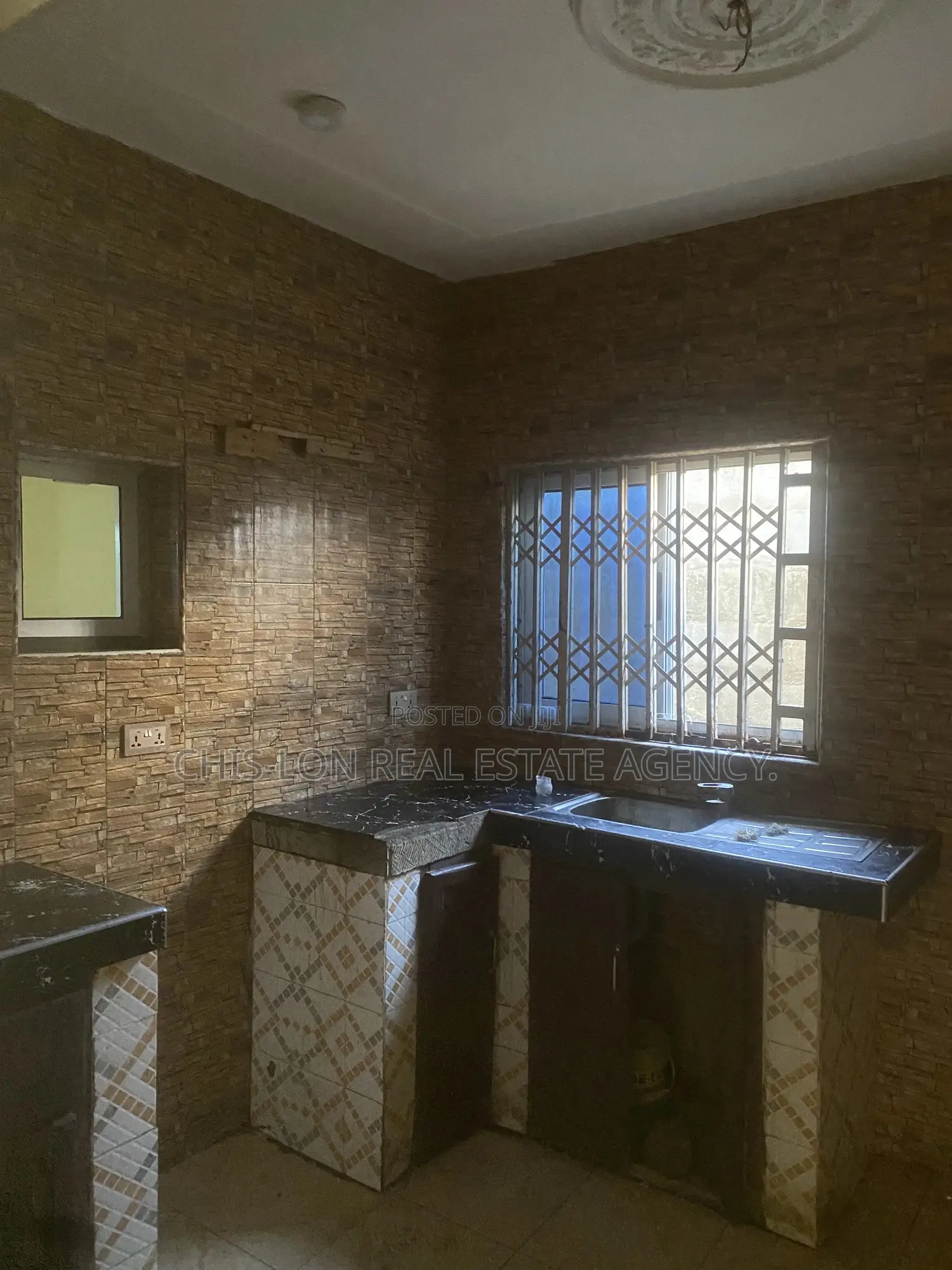 3bdrm House in Kasoa Nurses, Adam Nana for rent