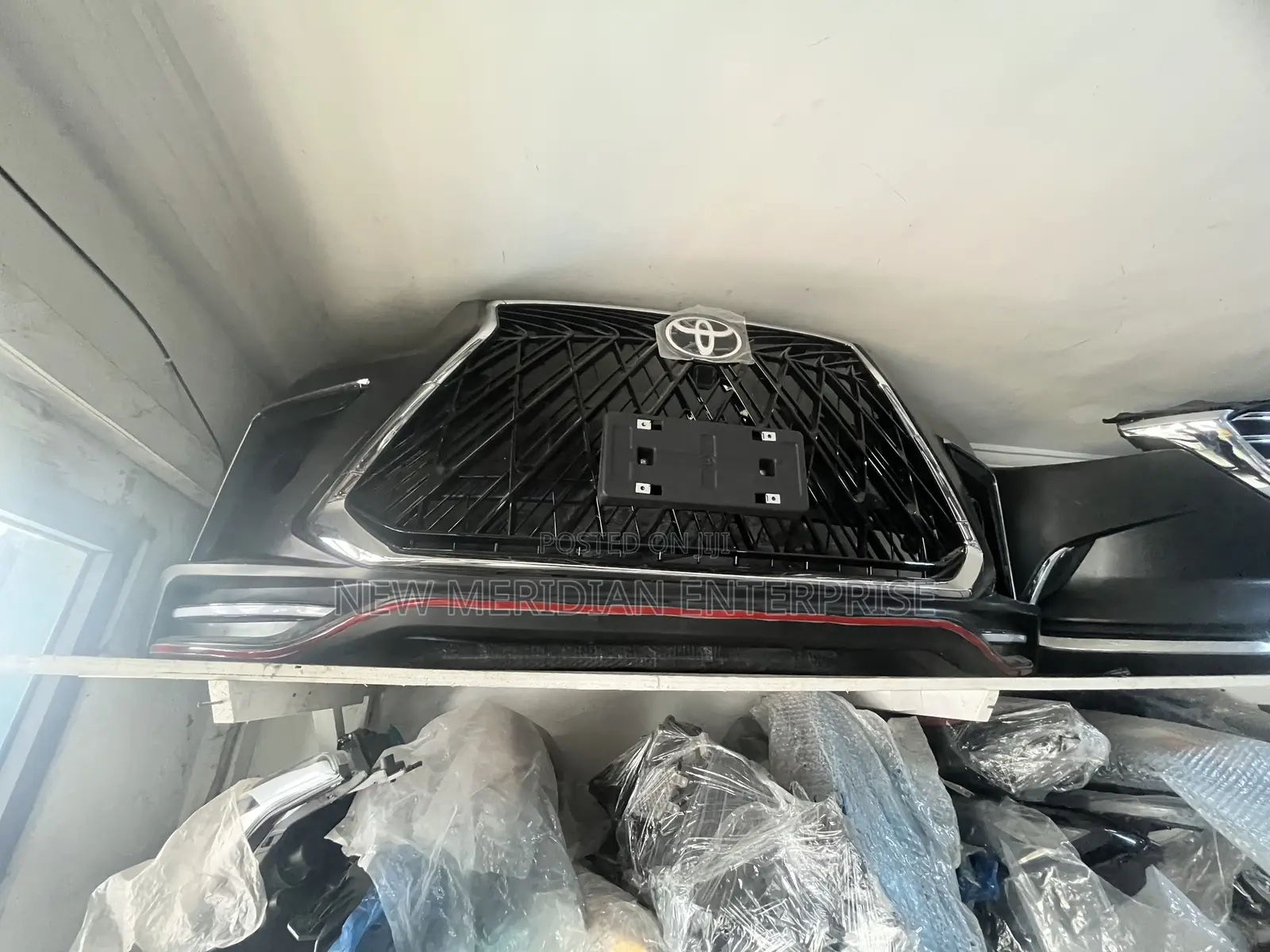 Toyota Highlander 2011-2013 Front Bumper and Back Bumper Complete