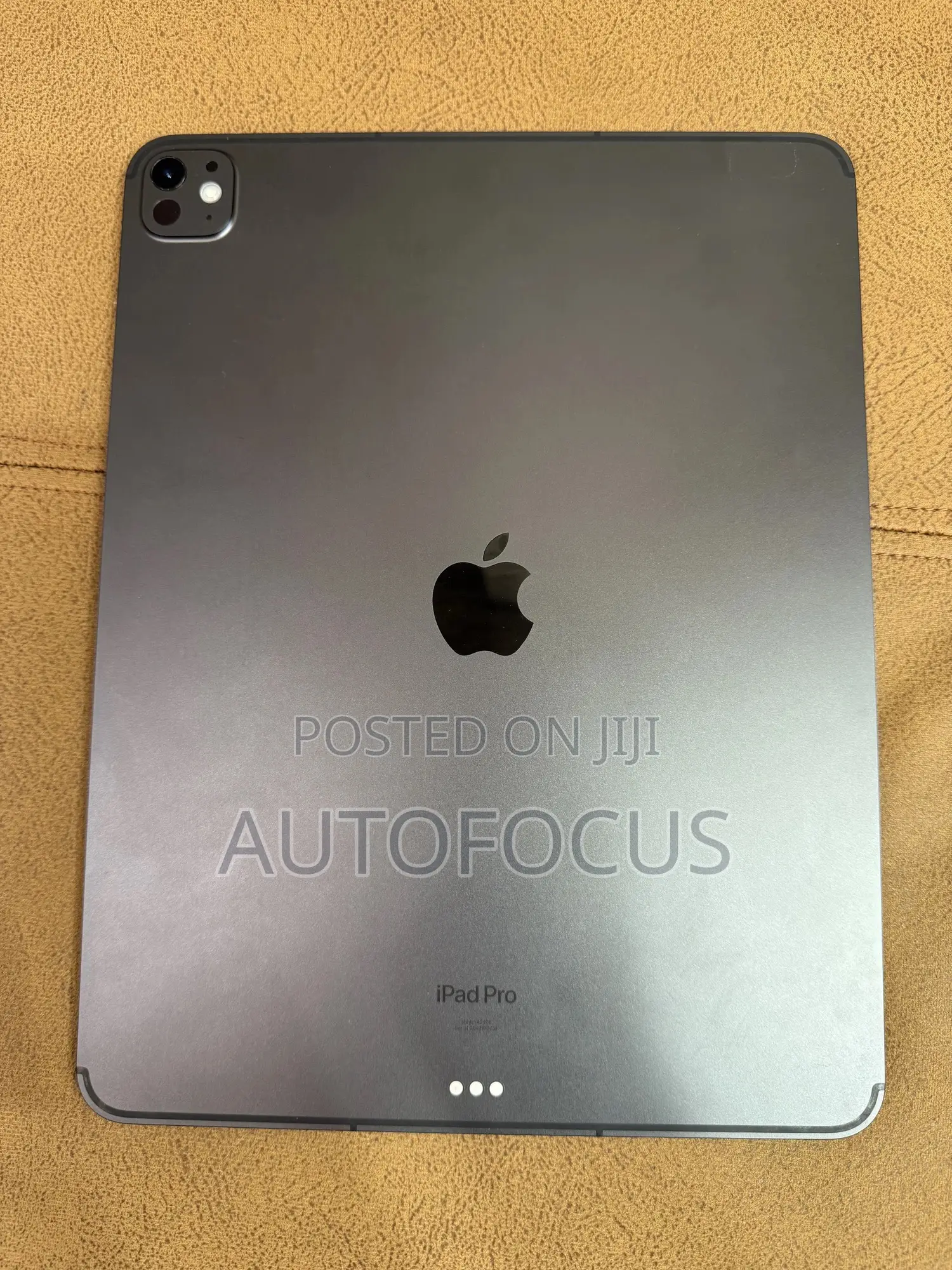Apple iPad Pro 13 (2025) 256 GB Gray