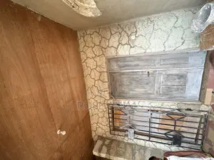 3bdrm House in Dr Jesus, Kasoa for sale