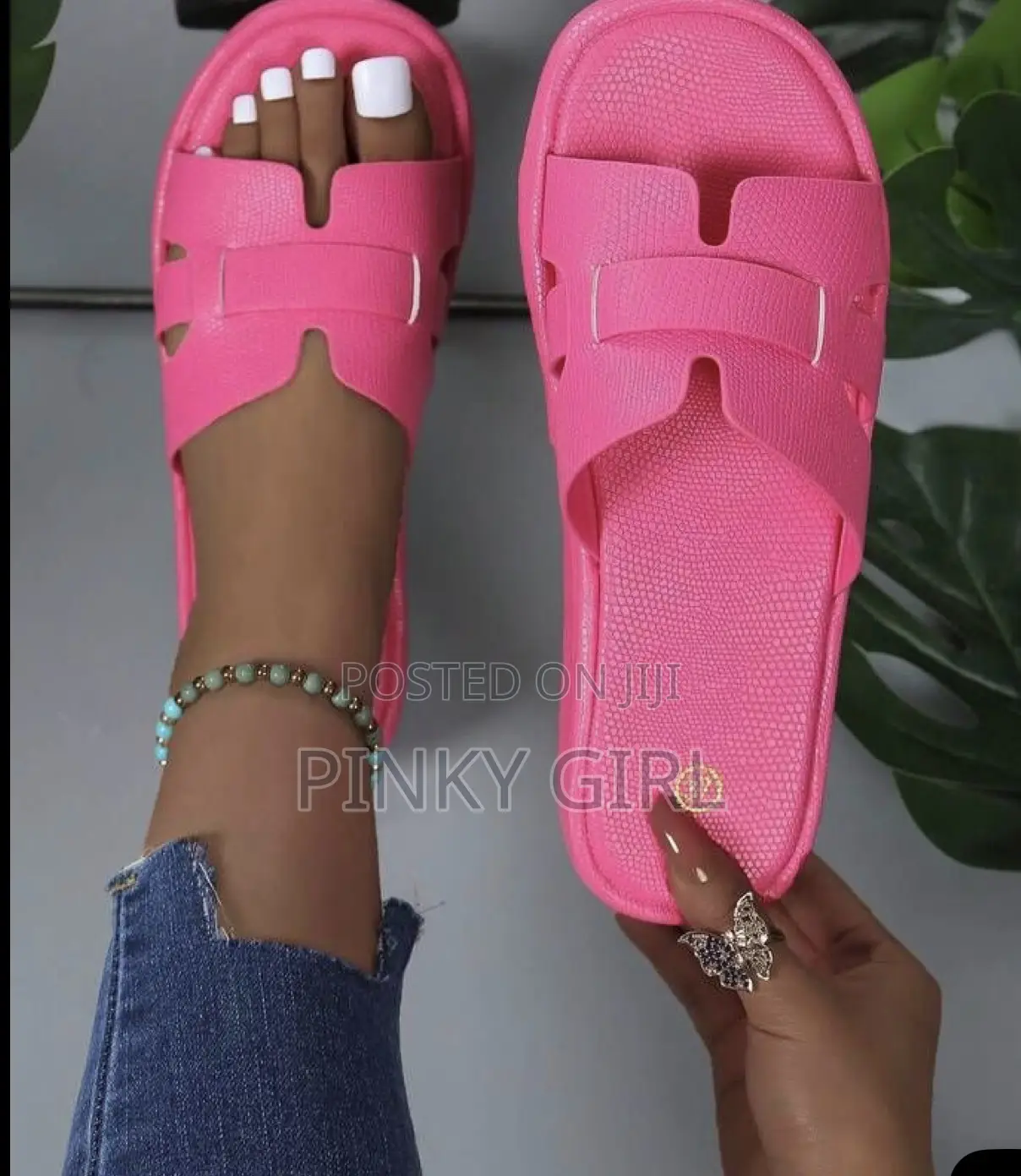 Best Quality of Slippers and Sneakers