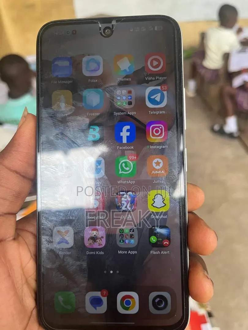 Infinix Smart 20 128 GB Gray