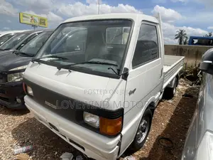 Mazda Washu 2006 White