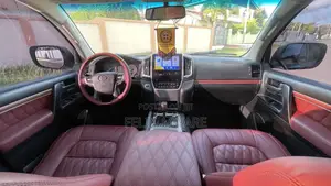 Toyota Land Cruiser 2014 Gray