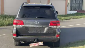 Toyota Land Cruiser 2014 Gray