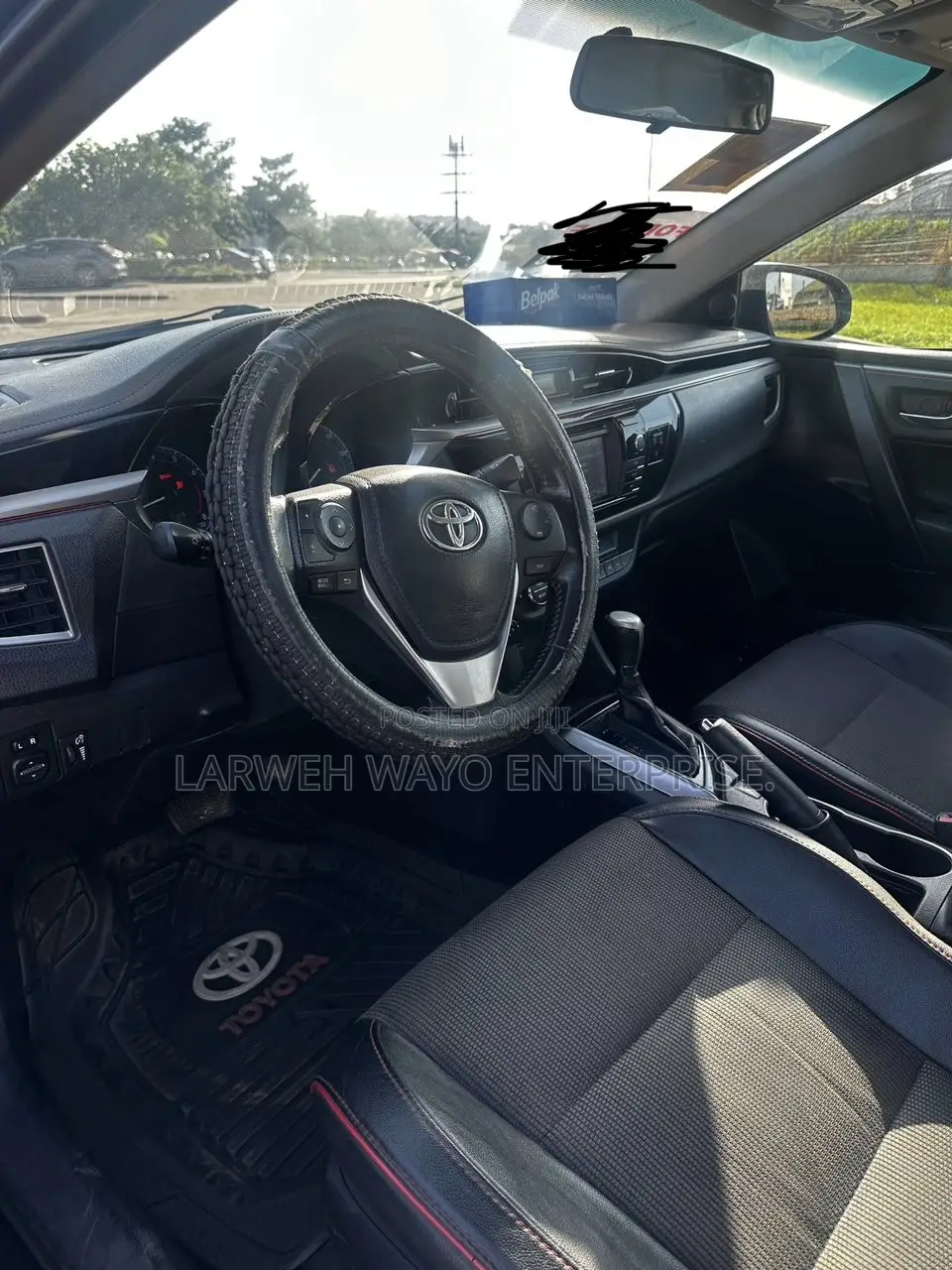 Toyota Corolla 2016 Black