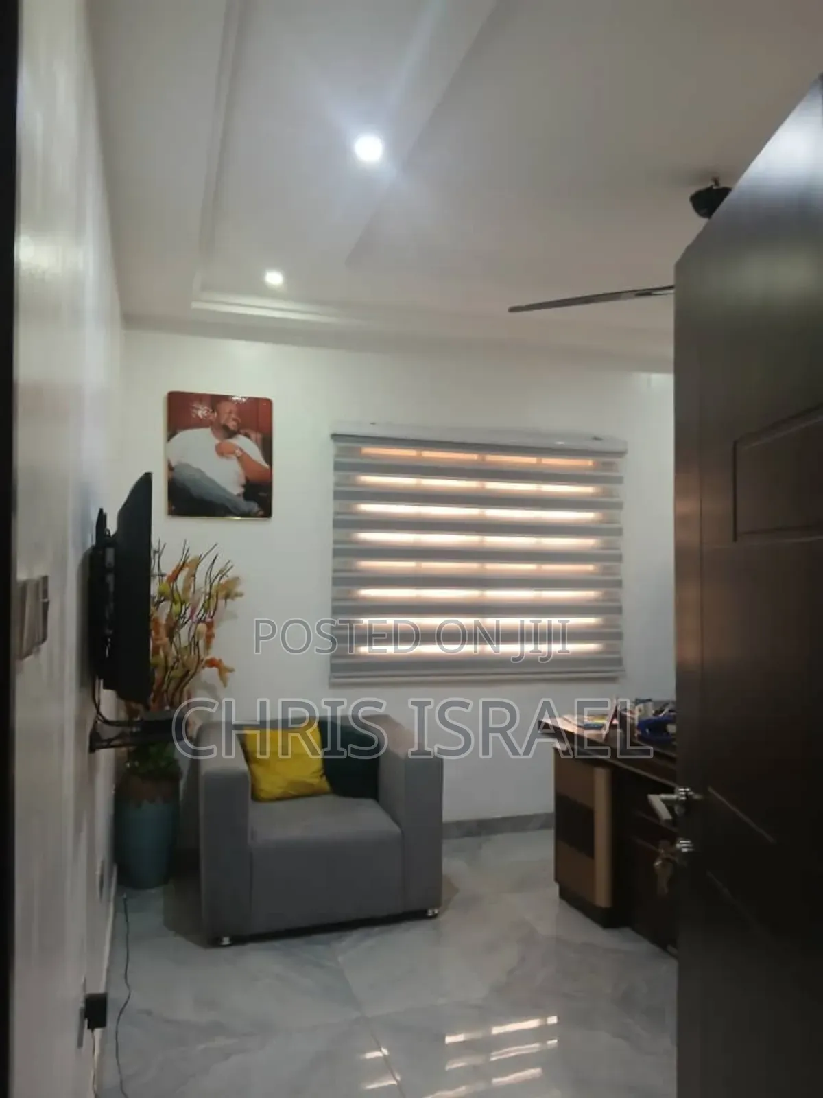 2bdrm Apartment in Oyibi Estate, Police Station for rent