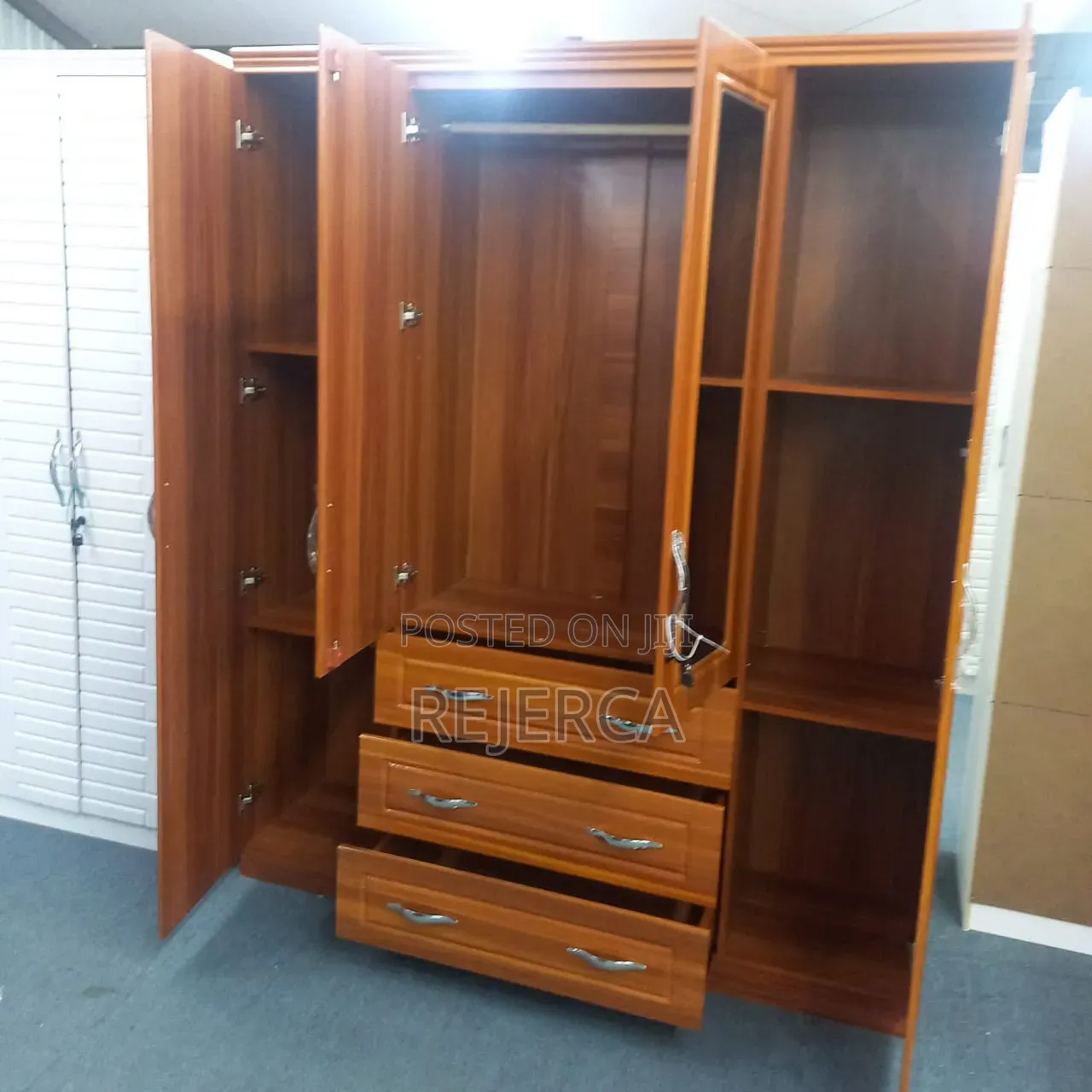 4 Door Wardrobe
