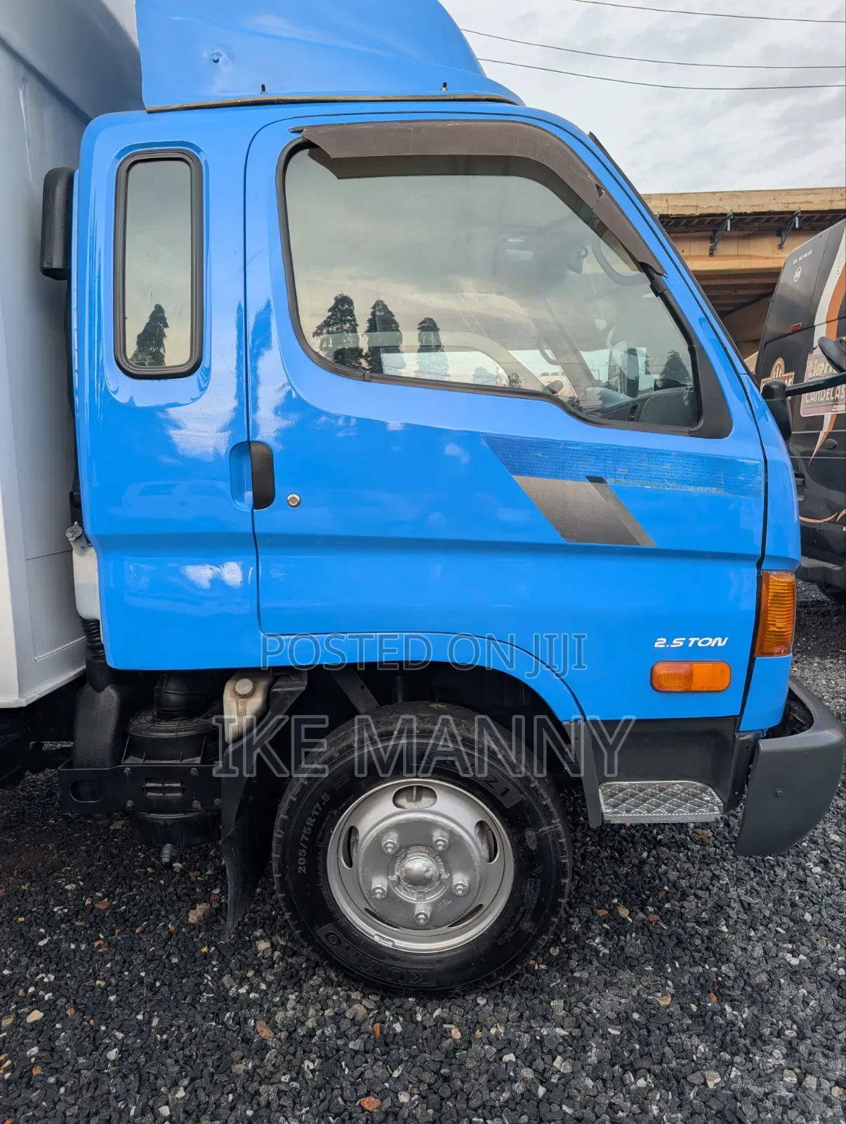 Hyundai Mighty Container