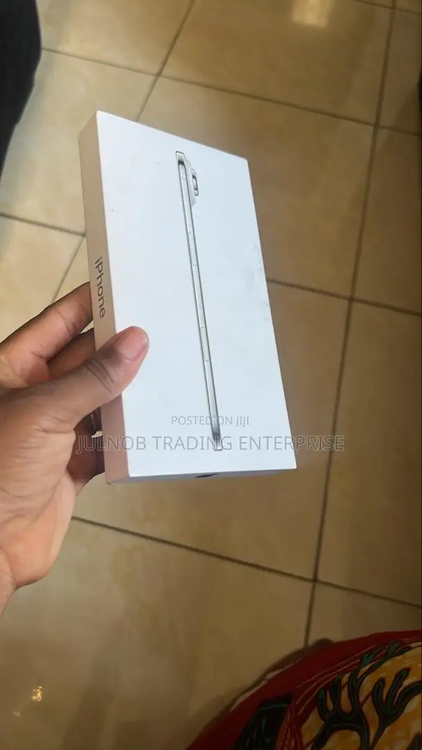 New Apple iPhone Air 256 GB White