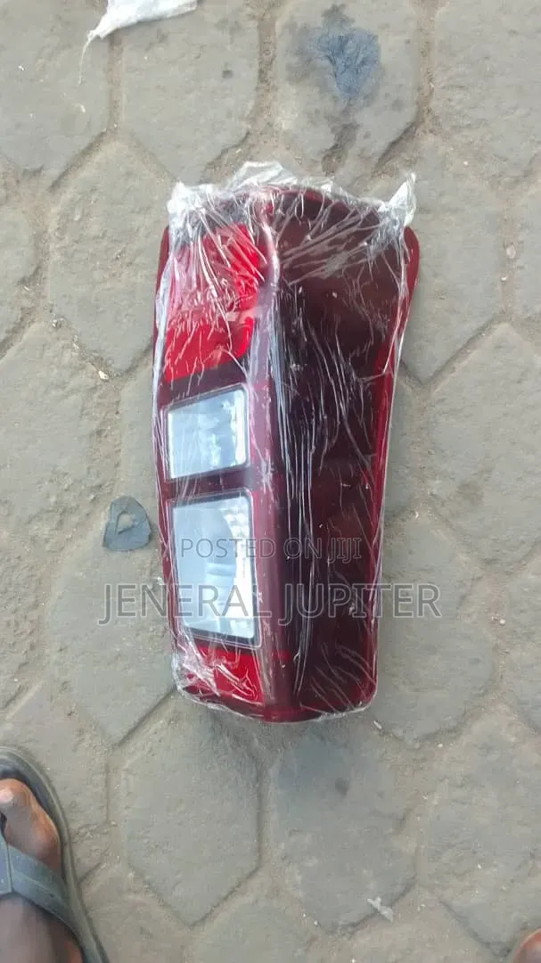 Isuzu D-Max Tail Light Pair.
