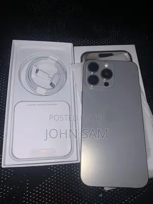 Apple iPhone 15 Pro Max 256 GB