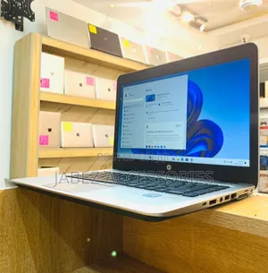 Laptop HP Pavilion 15 8GB Intel Core i5 HDD 1T