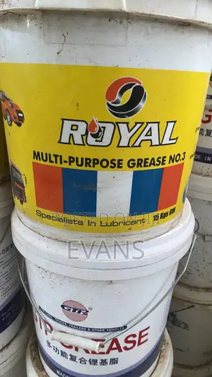 Royal Grease 15kg Multi-purpose Lubricant 600 Cedis