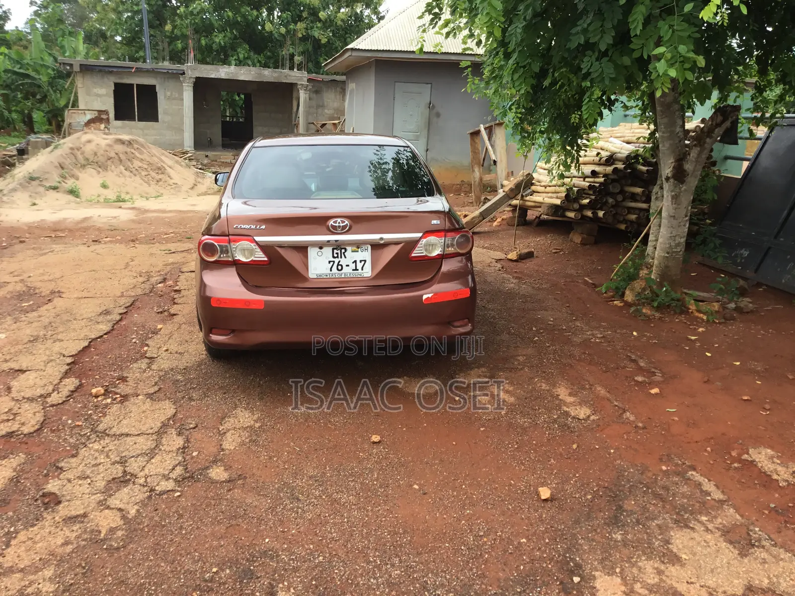 Toyota Corolla LE Special Edition 4dr Sedan (1.8L 4cyl 4A) 2013 Brown