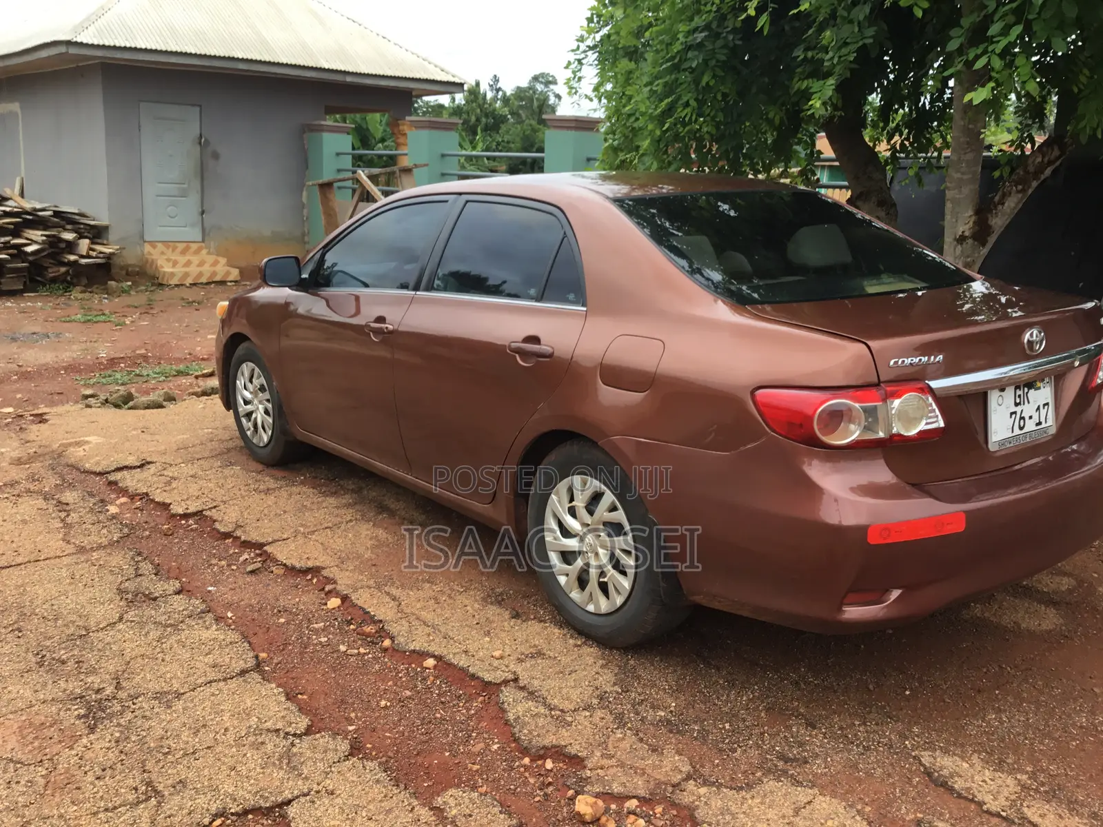 Toyota Corolla LE Special Edition 4dr Sedan (1.8L 4cyl 4A) 2013 Brown