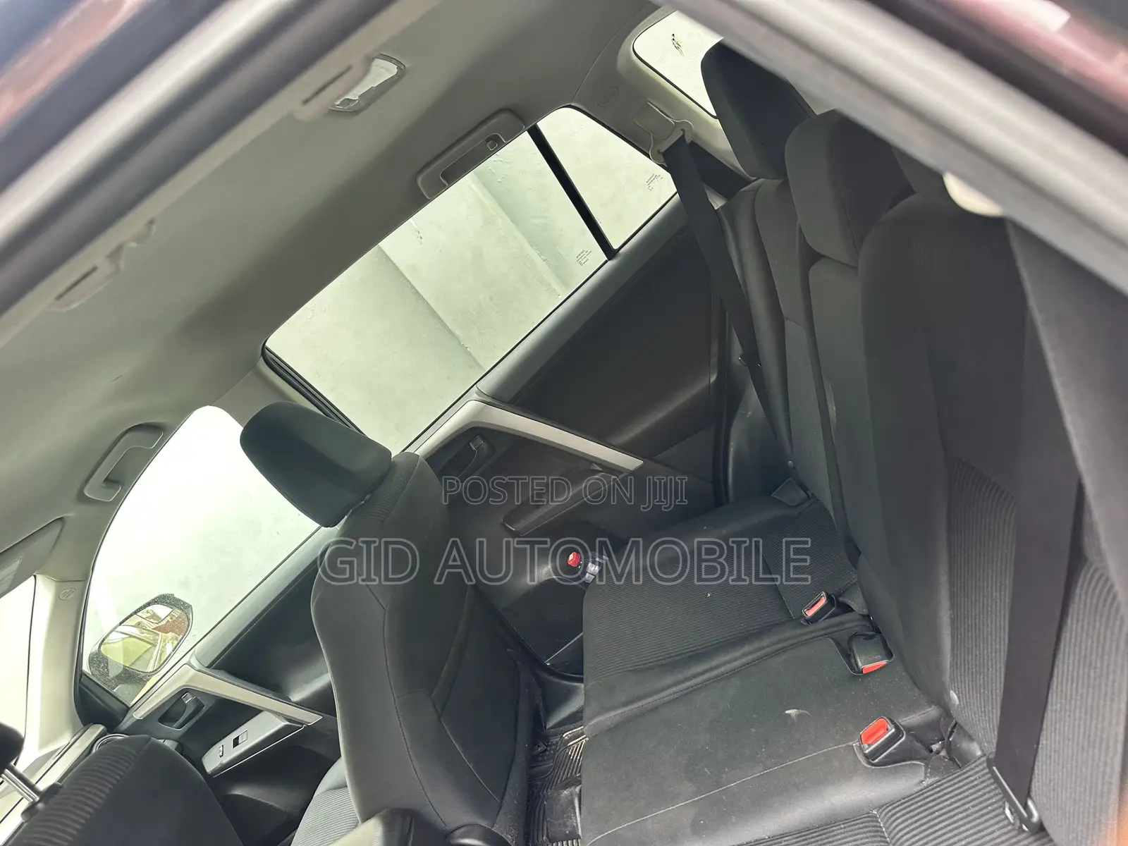 Toyota RAV4 2017
