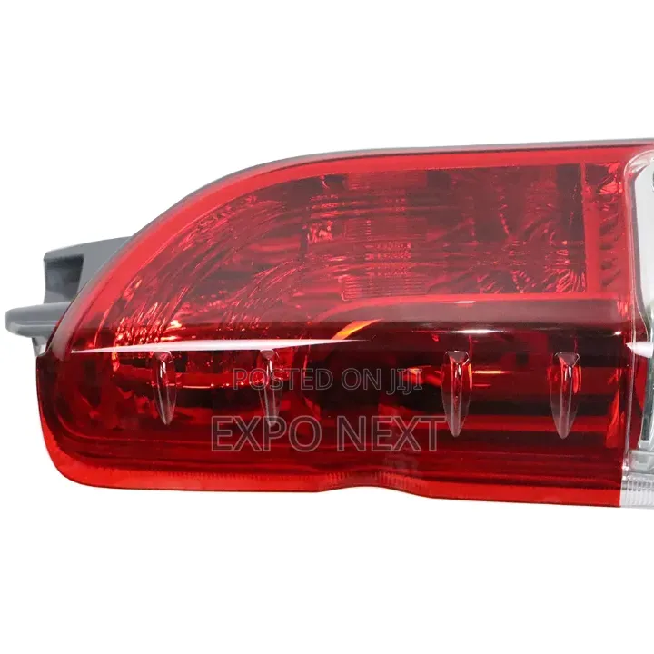 Toyota Hiace 2014 -2018 Tail Light