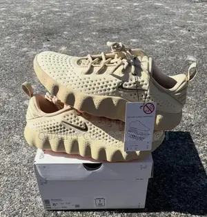 Nike Mind 002 Light Khaki