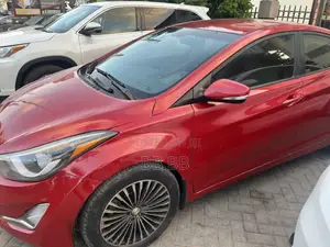Hyundai Elantra 2013 Red