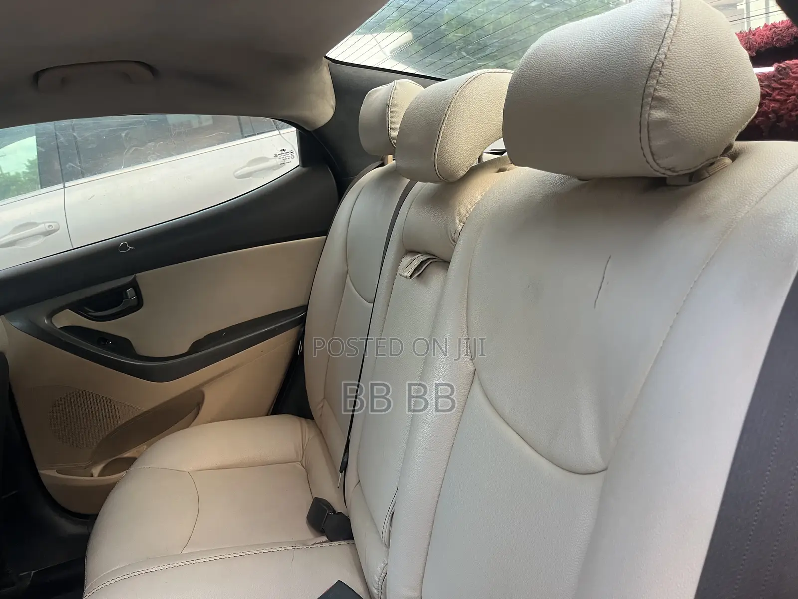 Hyundai Elantra 2013 Red